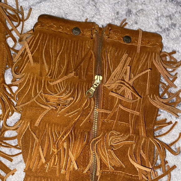 ✨Minnetonka Fringe 5 Layer Boot - Picture 9 of 15